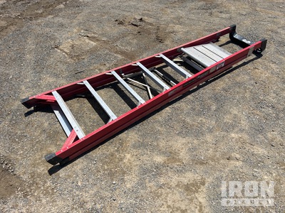Renegade Industrial 150 kg 6-Step Ladder