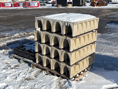 Quantity of 1/2 In x 10 In Gutters and Wire Mesh Covers (Unused)