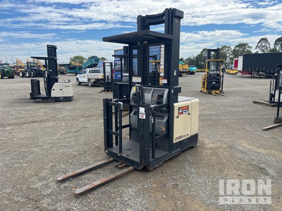 2002 Crown SP3040-30 1360 kg Electric Forklift