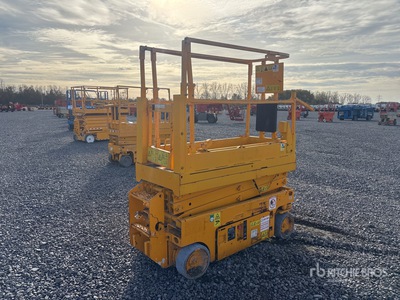 Genie GS-1532 Electric Scissor Lift (Inoperable)