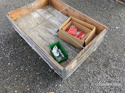 Quantity of (9) Fab Bearings بنود متنوعة - قطع المعدات