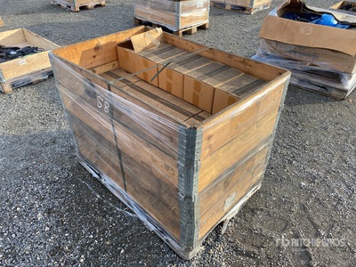 Quantity of (44) Roller Chain بنود متنوعة - قطع المعدات