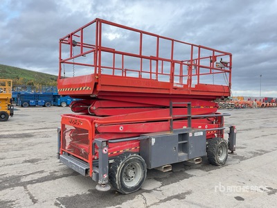 2013 Skyjack SJ9250 4x4 Diesel Scissor Lift