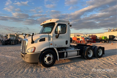 2015 Freightliner Cascadia 113 6x4 Tracteur routier