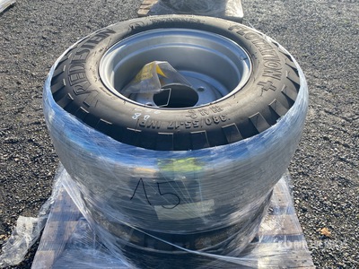 Vredestijn 380/55-17 Rims and اطارات المواصلات