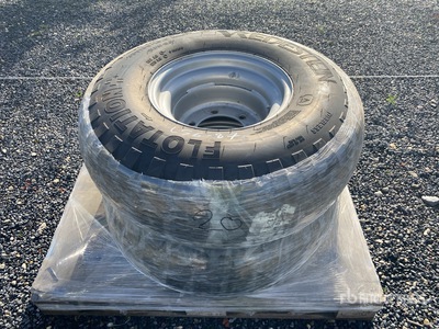 Vredestein 300/80-15.3 Rims and اطارات المواصلات