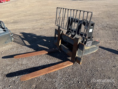 2017 Magni RFC 2.51 46 in Telehandler Pallet Forks