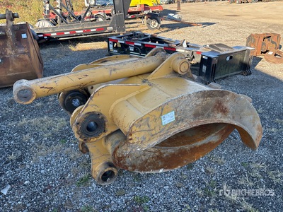 National 54 in Excavator Grapple