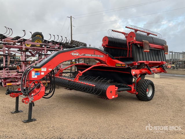 2020 Kuhn Merge Maxx MM 1100 36 ft 2-Point Windrow Merger | Ritchie ...