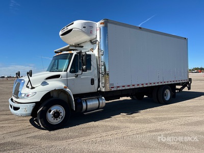 2016 International 4300 4x2 Refrigerated Truck