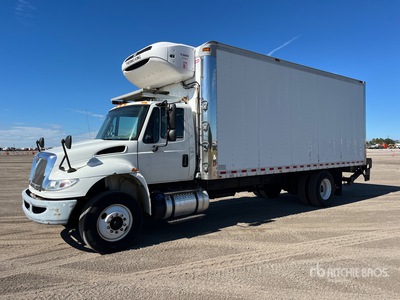 2016 International 4300 4x2 Refrigerated Truck