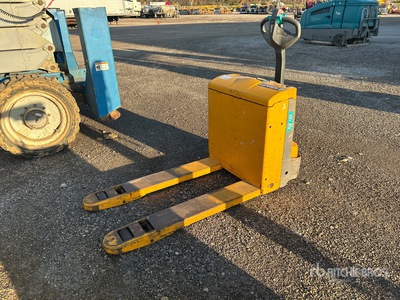 2016 Jungheinrich EJE120 Electric Pallet Jack