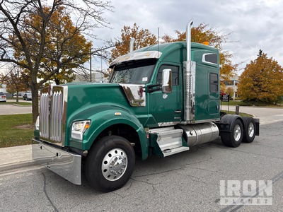 2020 Kenworth W990 6x4 T/A Sleeper Truck Tractor