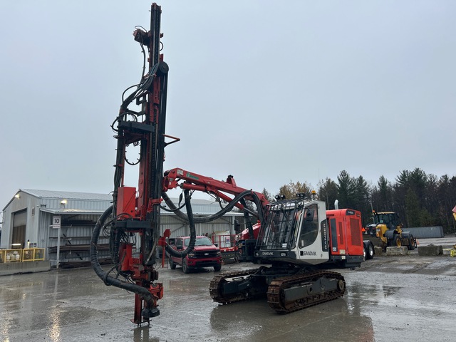 2020 Sandvik DX800 Crawler Mounted Blasthole Drill 2020 Sandvik DX800 Crawler Mounted Blasthole Drill