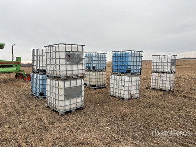 Quantity of (10) 2200 L Totes