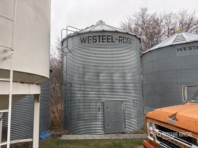 Westeel Rosco +/- 2200 bu 6 Ring Grain Bin