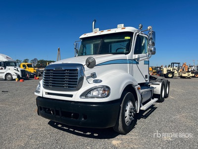 2005 Freightliner Columbia 120 6x4 Winch Truck