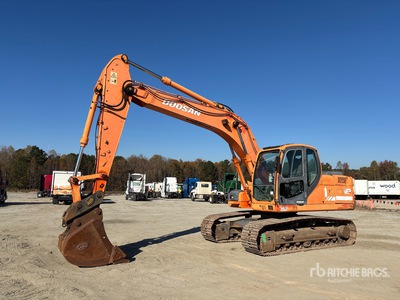 2009 Doosan DX180LC Excavatrice sur chenilles