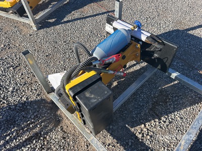 2025 STARVOX SV-BR40 Mini Skid Steer Breaker (Unused)