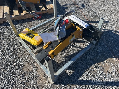 2025 STARVOX SV-BR40 Mini Skid Steer Breaker (Unused)