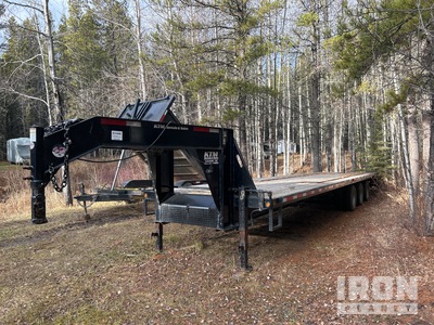 2022 36 ft Tri/A Gooseneck Geräteanhänger