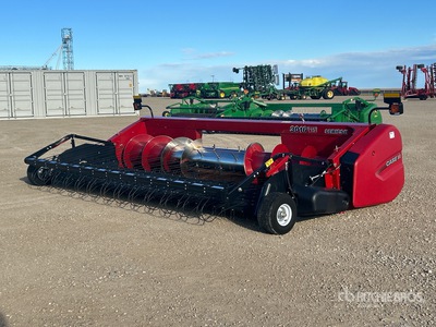 2024 Case IH 3016 15 ft Draper Combine Pickup Header