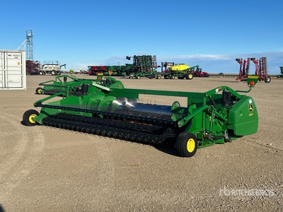 2010 John Deere 615P 15 ft Draper Combine Pickup Header
