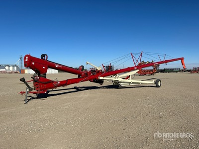 Buhler Farm King 1385TMR 13 in x 85 ft Telescopic Swing Ślimak do ziarna