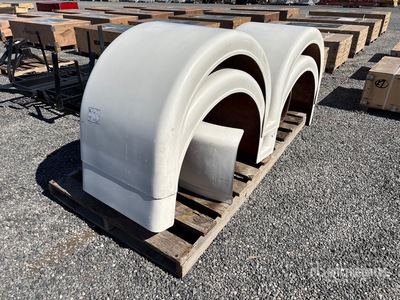 Set of Peterbilt Front and Rear Fenders (Unused)