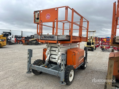 2017 Snorkelift S3370RT 4x4 Diesel Scissor Lift (Inoperable)