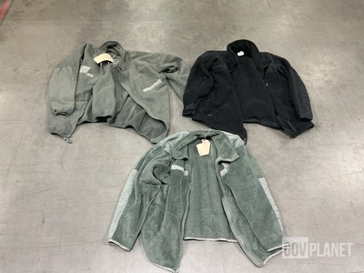 (5) Cold Weather Shirts, (33) Cold Weather Jackets & Assorted Items
