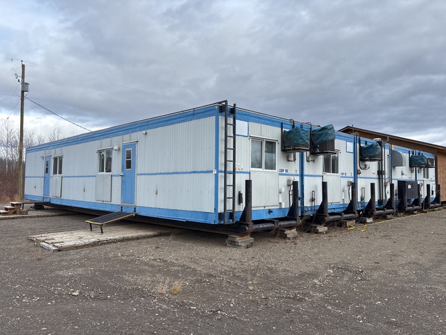 Atco 5 Unit 54 ft x 12 ft Skid-Mounted Mobile Camp