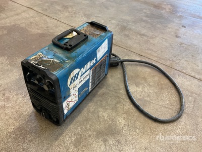 2021 Miller CST-280 280 A Multi-Process Schweißgerät