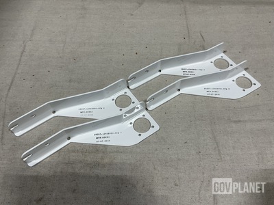 (118) Oxnard Precision 12468993 Vehicular Components Brackets