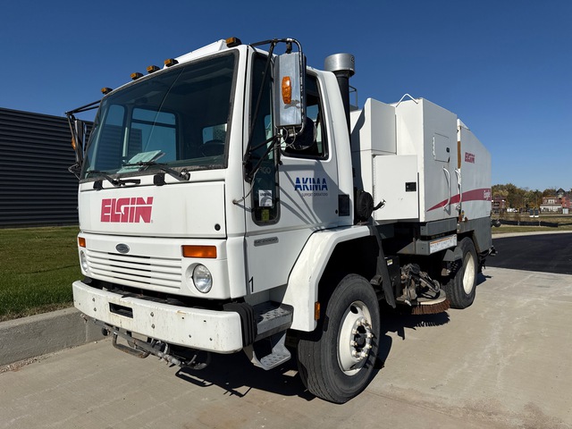 2008 Elgin Eagle Series F on 2007 Sterling SC8000 Sweeper Truck