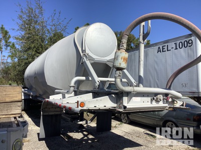 2006 Heil Pneumatischer Schüttgutanhänger