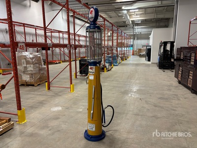 Replica Antique Gas Pump