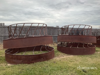 Quantity of (4) Round Bale Livestock Feeder