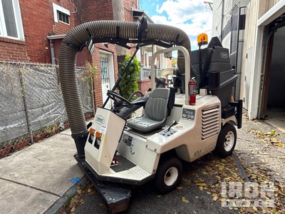 2018 Tennant ATLV 4300 Ride-On Vacuum Sweeper