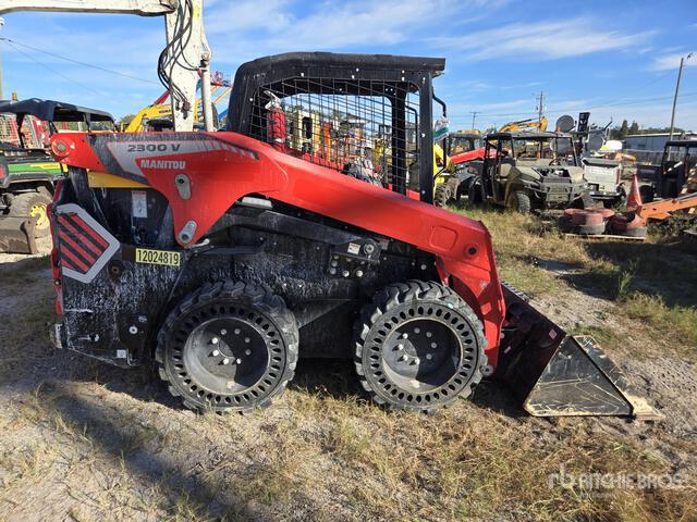 MINI CARGADOR SOBRE RUEDAS 2025 MANITOU 2300V