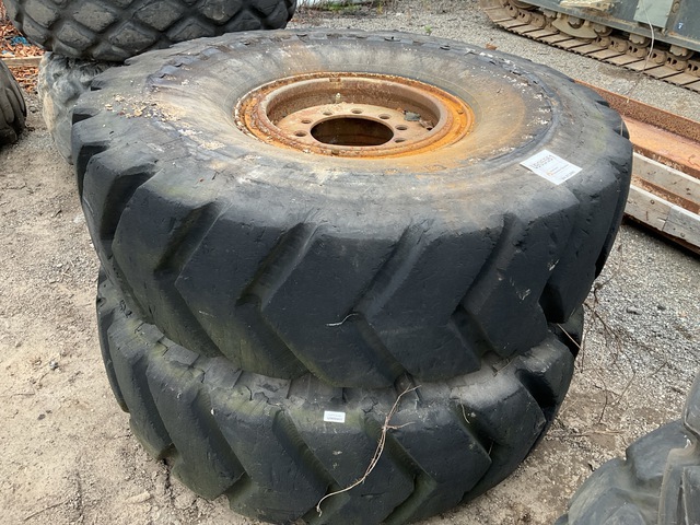 Quantity of (2) Michelin XH type B 18.00R25 Recap Tires