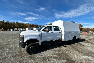 2022 Chevrolet 5500HD 4x4 Utility Truck
