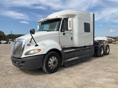 2015 International ProStar+122 6x4 Tracteur Routier Couchette