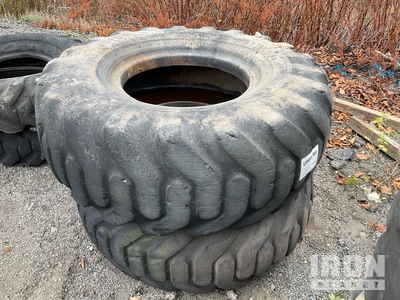 Quantity of (2) Goodyear Type 4S 20.5-25 Reifen