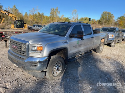 2017 GMC Sierra 2500HD 4x4 Crew Cab Pickup