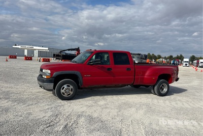 2002 Chevrolet SILVERADO 3500 4x4 Crew Cab Pickup