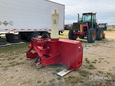Buhler Farm King 960 8 ft 3-Point Turbina da neve