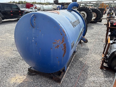 Vermeer 300 gal Steel Vacuum Tank