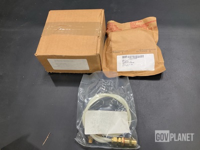 (33) Marine Jet Power 7558-089-003 Starboard Lubricators