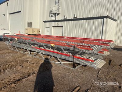 Quantity of (2) Safesmart 15AS2436-OT 24-STEP Portable Adjustable Stairs Varios, herramientas manuales